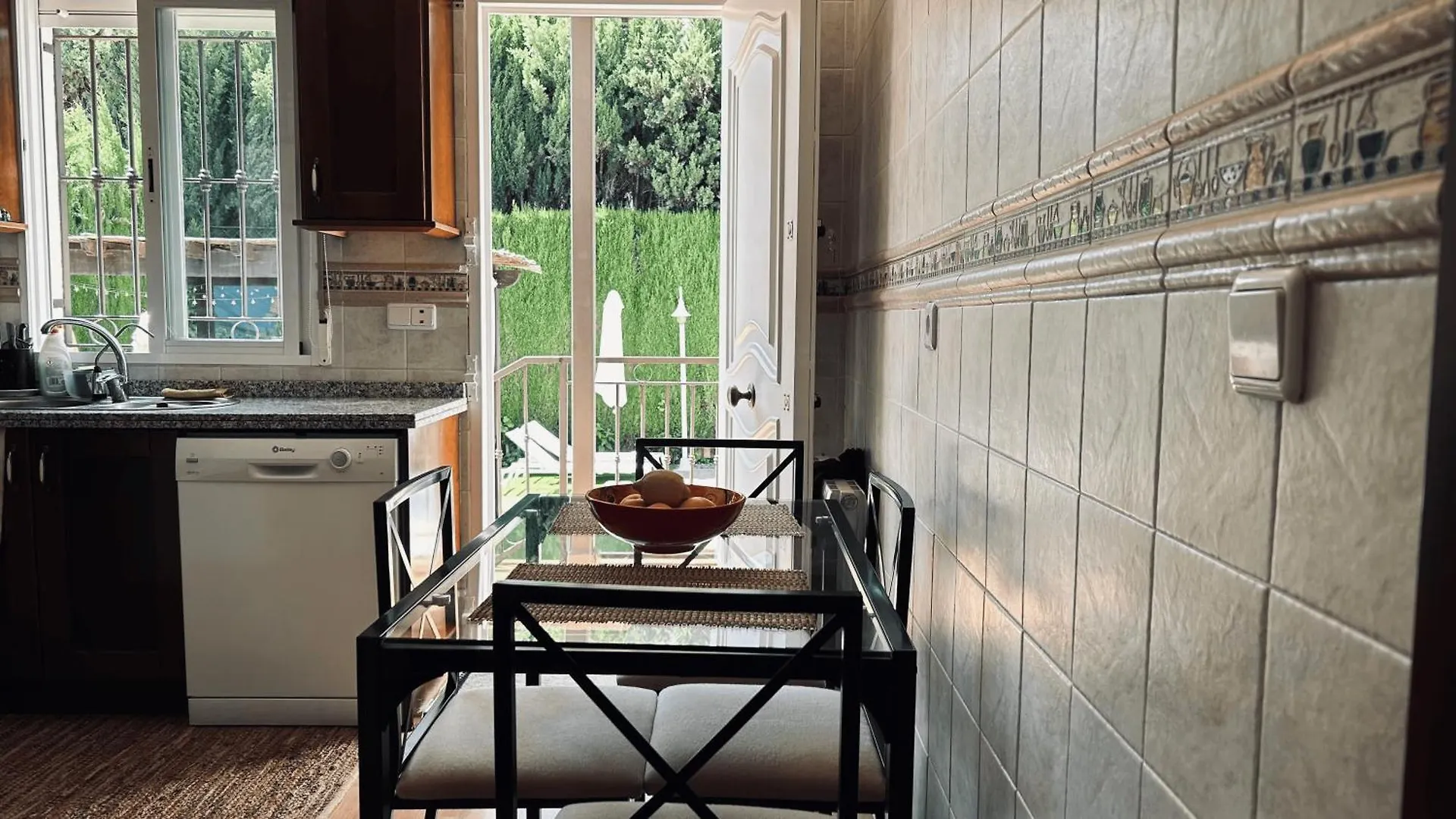 Extraordinaria Villa Con Piscina Y Chimenea Granada Spain